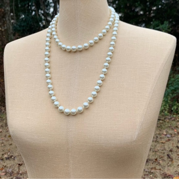 Glass Faux Pearls - Picture 5 of 8